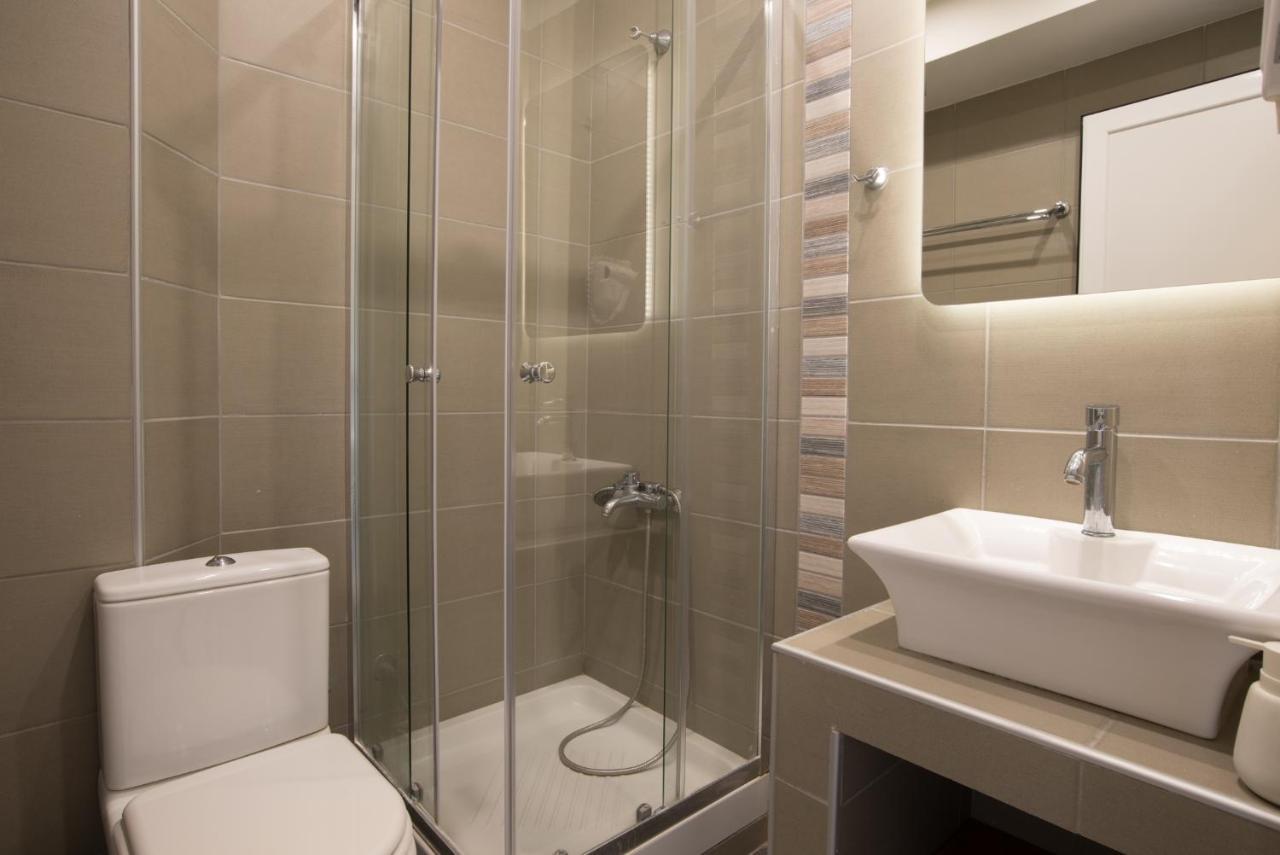 Vertigo Seaside Apartments Никити Екстериор снимка